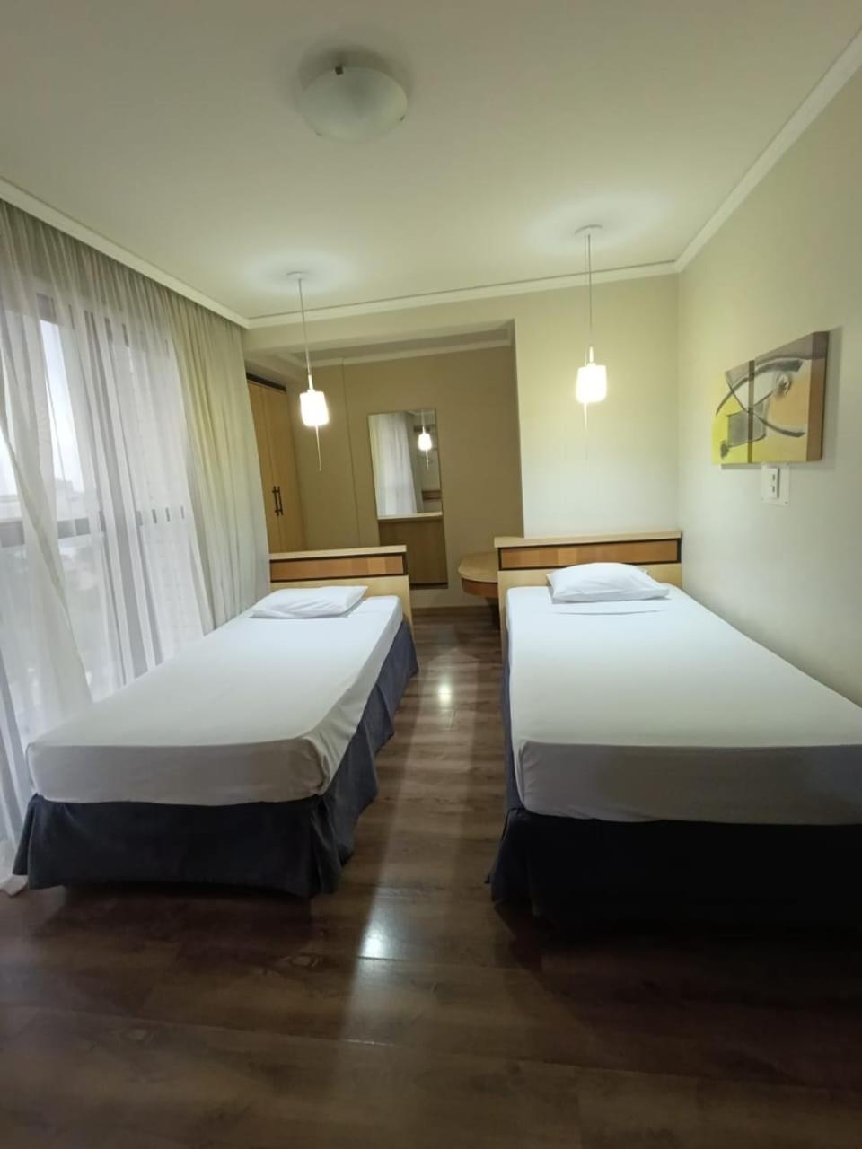 Astron Suites Sao Jose Dos Pinhais By Nobile Exterior photo